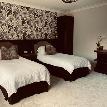 Mal Dua Guest House Клифден Экстерьер фото