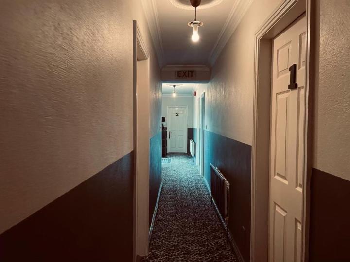 Mal Dua Guest House Клифден Экстерьер фото